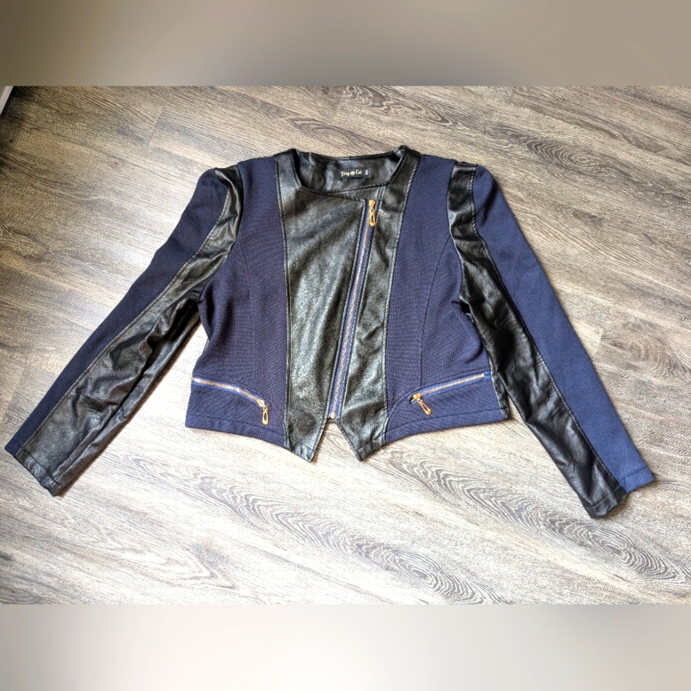 Ying @ Cai Faux Leather Black and Blue Moto Jacket Lightweight Zippered‎ XXL